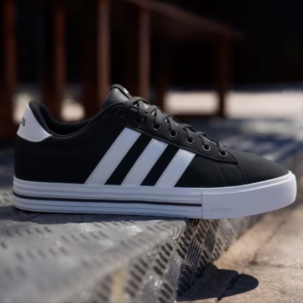 M 9.5 / W 10.5 Adidas Everyday 4.0 Skate Sneakers Black Suede Unisex - Picture 5 of 8